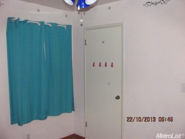 1414 Suzanne Ave, Modesto, CA 95350 photo 11