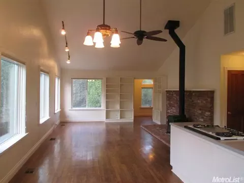 13200 Shake Ridge Rd, Sutter Creek, CA 95685 photo 5
