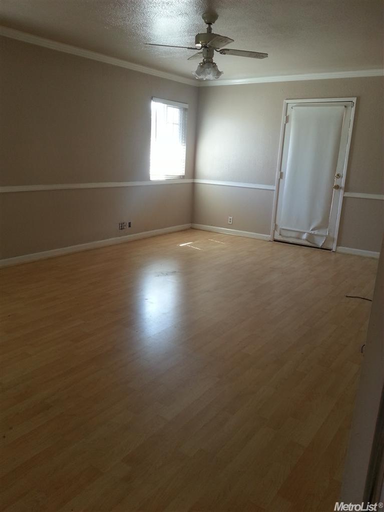 577 S Veach, Manteca, CA 95337 photo 8