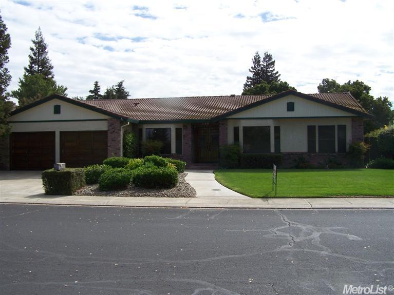 730 Mulholand Dr, Ripon, CA 95366 photo 1