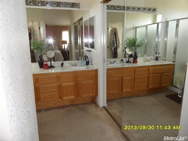 1739 Rail St, Manteca, CA 95337 photo 8