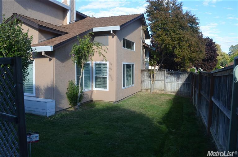 8121 Bellsbrae Dr, Antelope, CA 95843 photo 10
