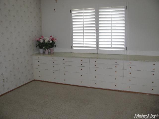 733 S Cresent Ave, Lodi, CA 95240 photo 9