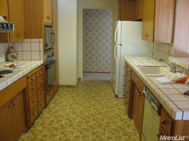 733 S Cresent Ave, Lodi, CA 95240 photo 5