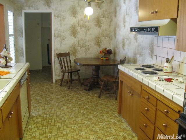 733 S Cresent Ave, Lodi, CA 95240 photo 6