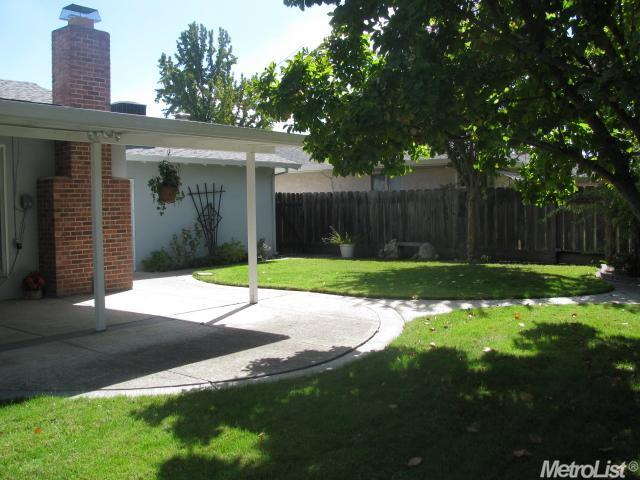 733 S Cresent Ave, Lodi, CA 95240 photo 3