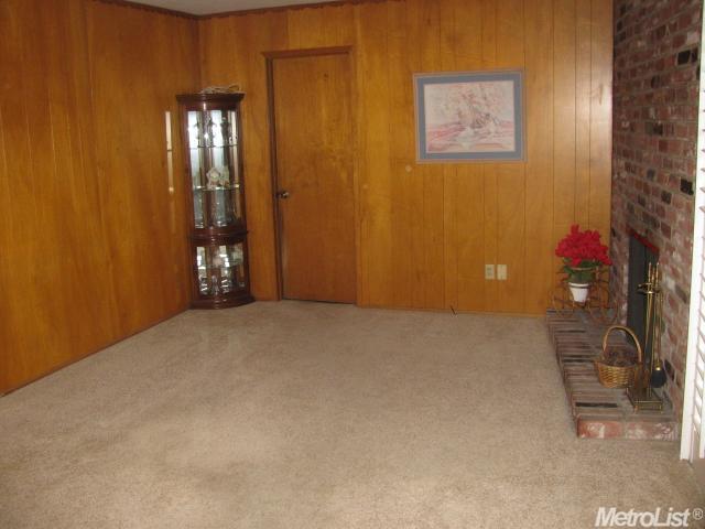 733 S Cresent Ave, Lodi, CA 95240 photo 7