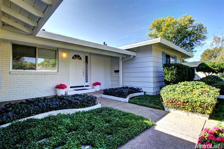 1418 Meredith Way, Carmichael, CA 95608 photo 2