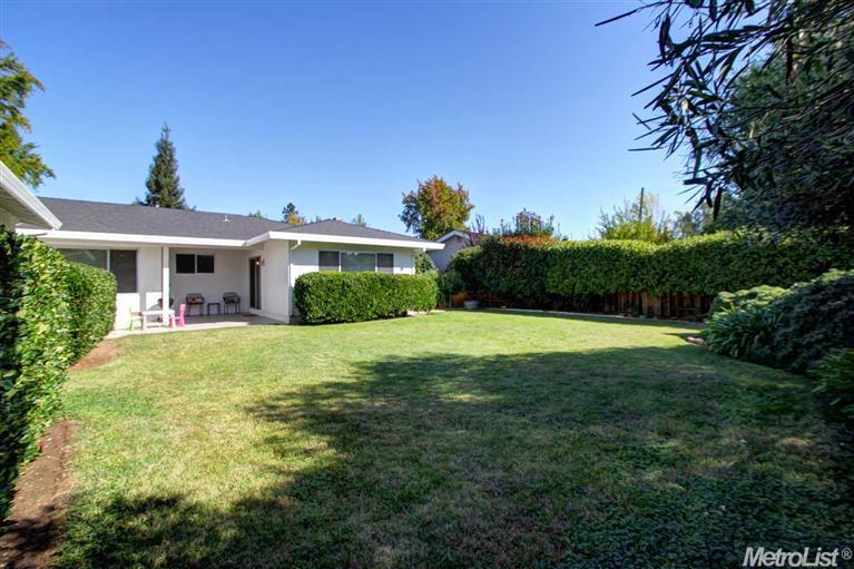 1418 Meredith Way, Carmichael, CA 95608 photo 24