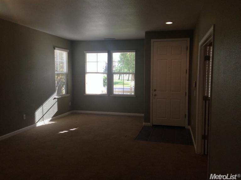 4105 Highlights Way, Modesto, CA 95356 photo 8