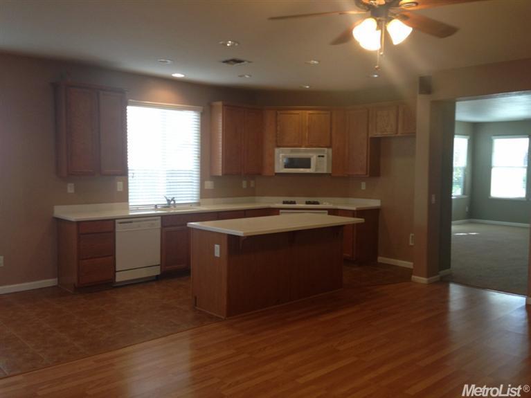 4105 Highlights Way, Modesto, CA 95356 photo 6