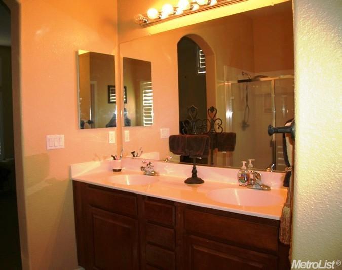 17857 Mckee Blvd, Lathrop, CA 95330 photo 9