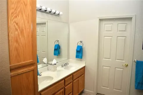 1666 Windy Cove Ln, Ripon, CA 95366 photo 7