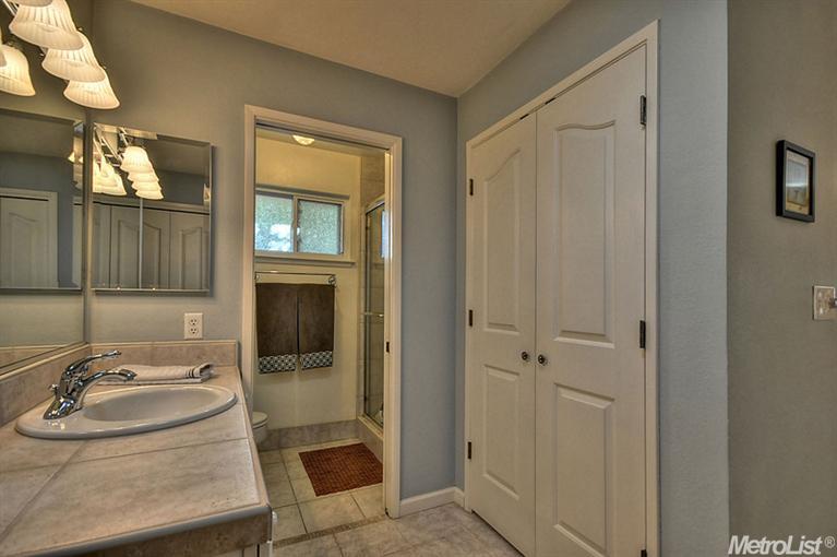5233 Mckenzie Glen Ct, Carmichael, CA 95608 photo 16