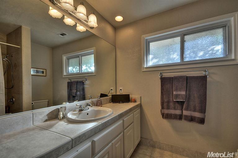 5233 Mckenzie Glen Ct, Carmichael, CA 95608 photo 21