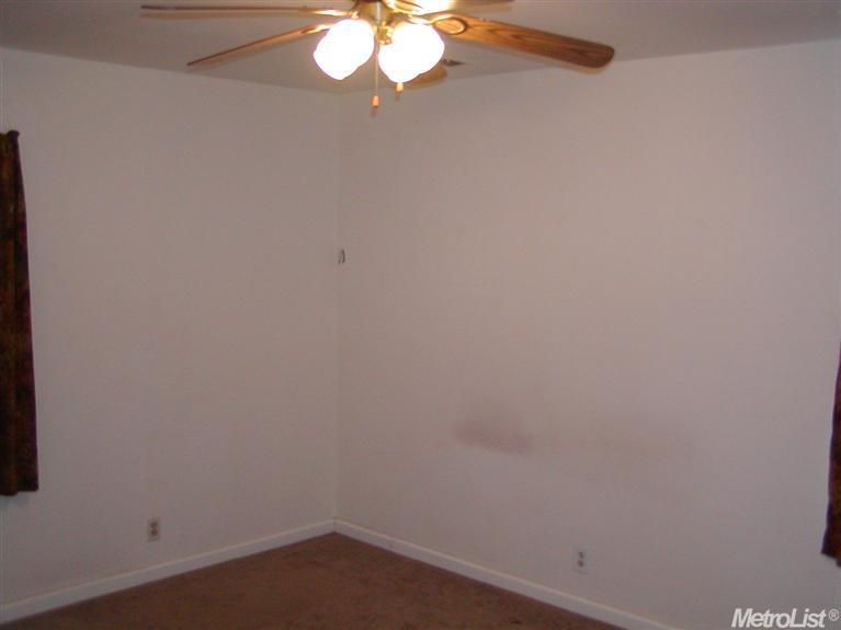 2302 Rivera Dr, Modesto, CA 95350 photo 13