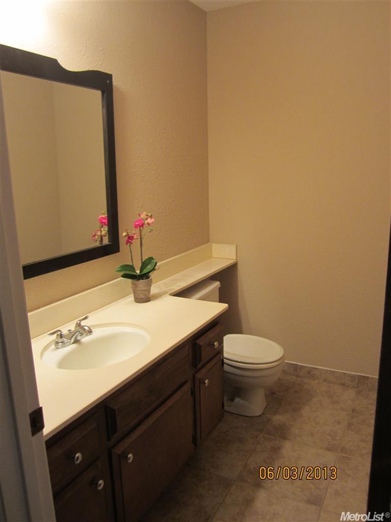 1944 Bur Oak Dr, Modesto, CA 95354 photo 6