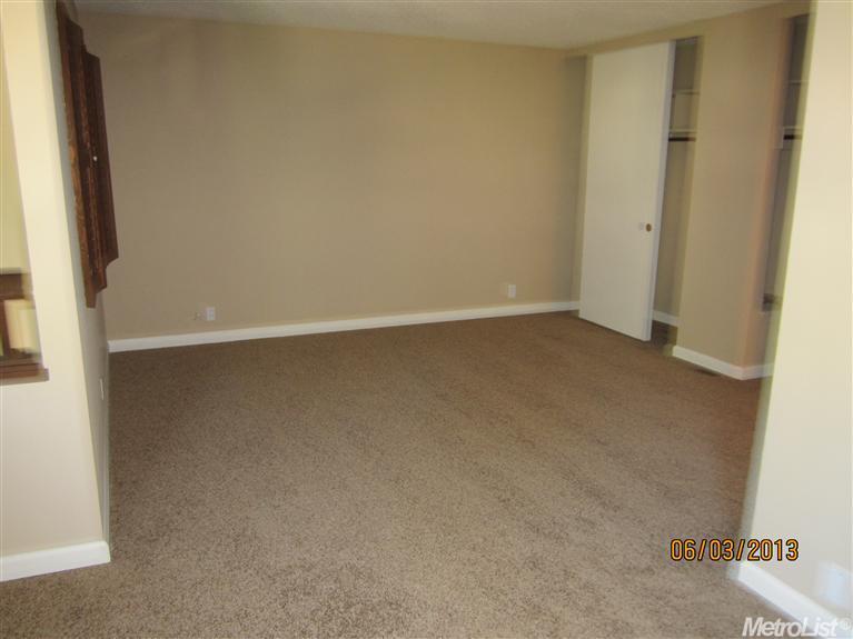 1944 Bur Oak Dr, Modesto, CA 95354 photo 12