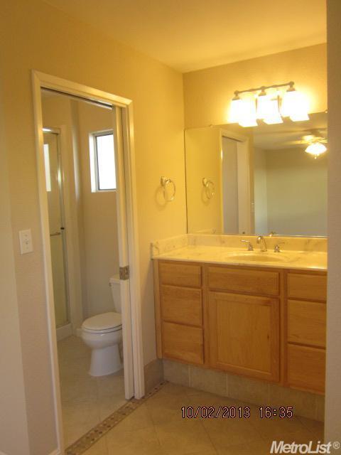 1052 Sonora Ave, Manteca, CA 95337 photo 8