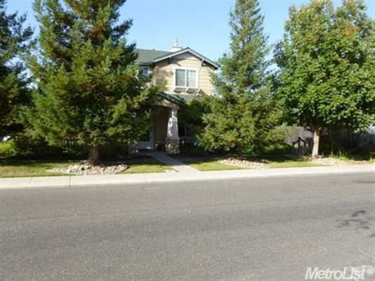 1917 Cobbler Ct, Modesto, CA 95356 photo 2