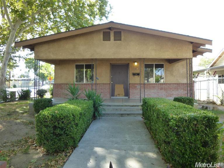 201 Locust St, Modesto, CA 95351 photo 2