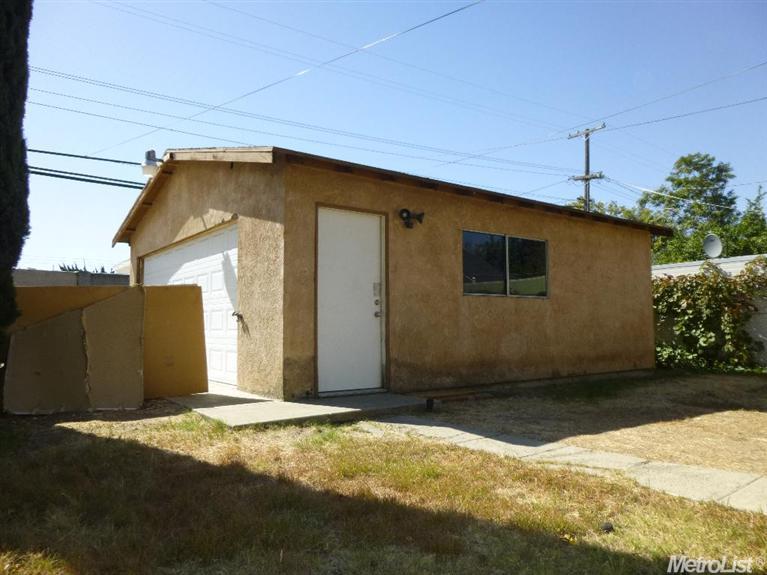 201 Locust St, Modesto, CA 95351 photo 12