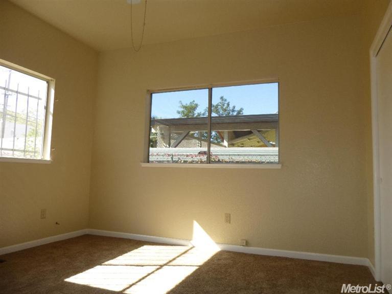 201 Locust St, Modesto, CA 95351 photo 10