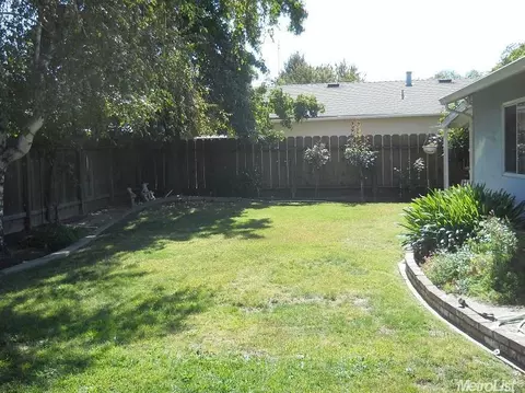 1800 Vallejo Dr, Modesto, CA 95355 photo 14