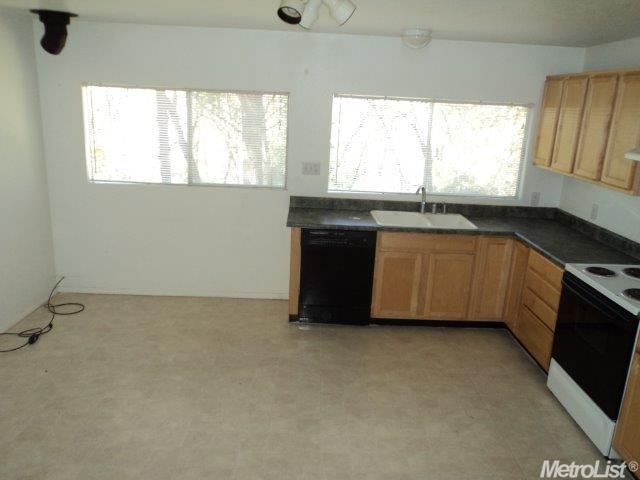 1045 Huss Ln, Colfax, CA 95713 photo 11