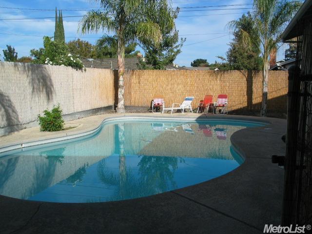 365 Hanover Ave, Turlock, CA 95382 photo 9