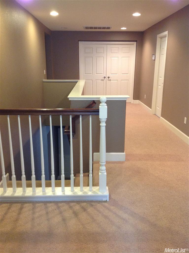 203 Abelia, Patterson, CA 95363 photo 3