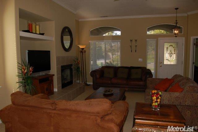6524 Graybark Ln, Hughson, CA 95326 photo 5