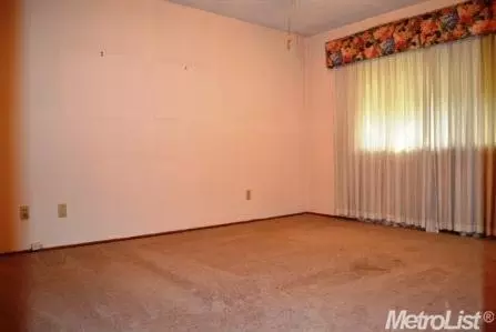 5312 Flagstone St, Carmichael, CA 95608 photo 9