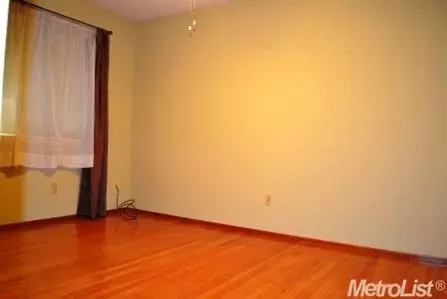 5312 Flagstone St, Carmichael, CA 95608 photo 8