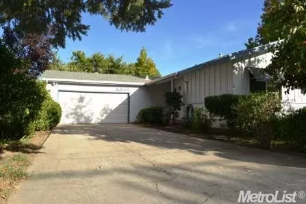 5312 Flagstone St, Carmichael, CA 95608 photo 2