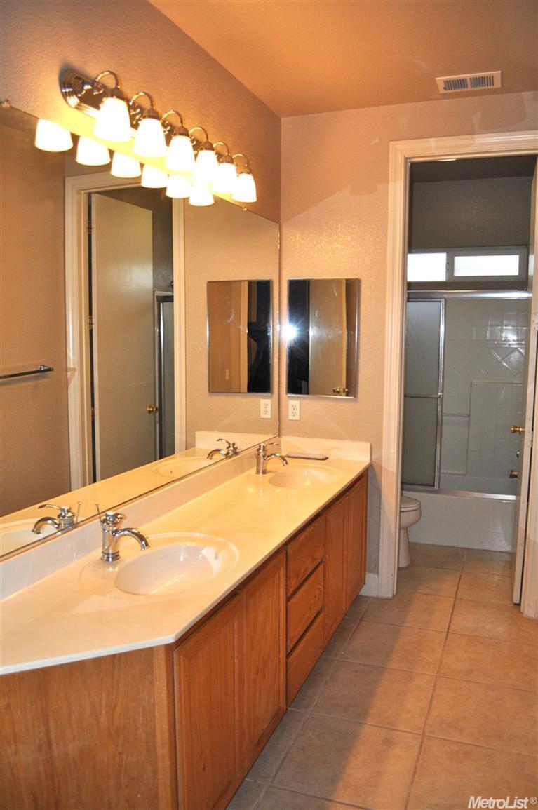 1813 Matisse Ct, Modesto, CA 95355 photo 17