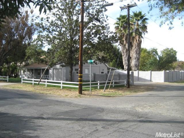 713 Elm Ave, Modesto, CA 95351 photo 16