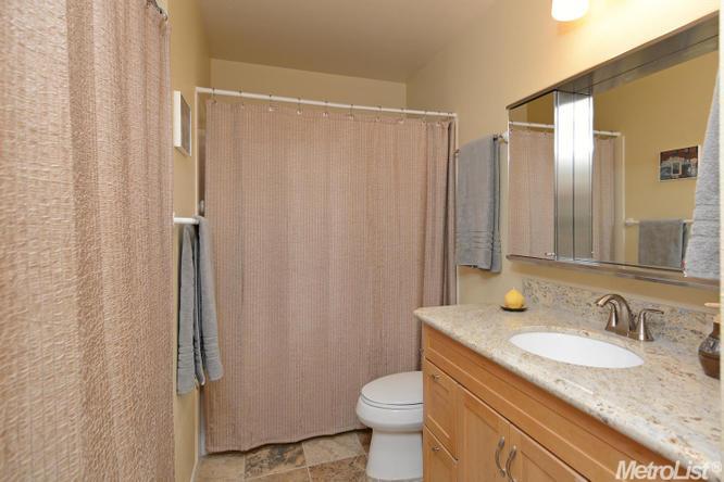 310 Hidalgo Pl, Davis, CA 95616 photo 16