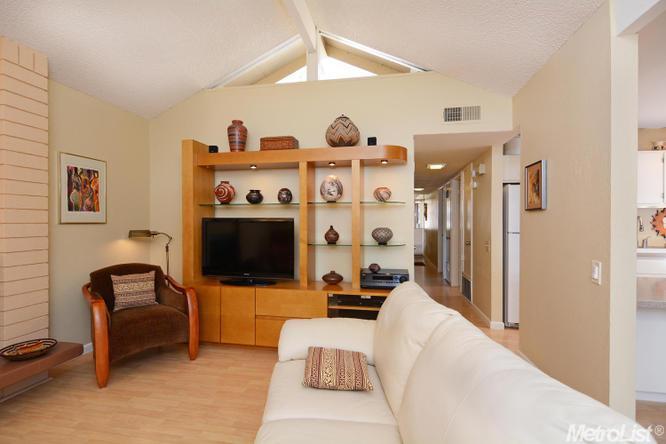 310 Hidalgo Pl, Davis, CA 95616 photo 6