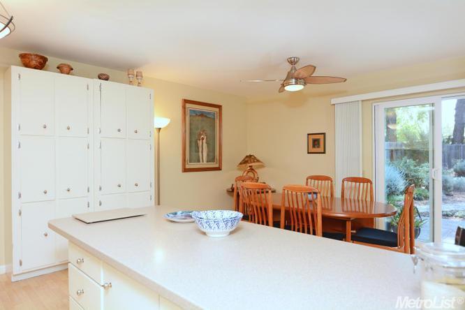 310 Hidalgo Pl, Davis, CA 95616 photo 8