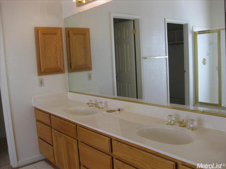3628 Amethyst Dr, Rocklin, CA 95677 photo 9