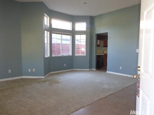 906 Cold Brook Way, Galt, CA 95632 photo 4