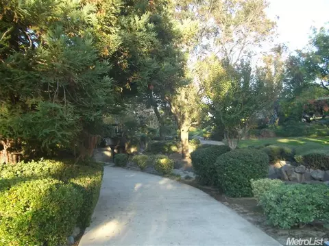 301 Stonebrook Dr, Folsom, CA 95630 photo 7