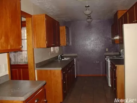3616 Voleyn St, Carmichael, CA 95608 photo 4