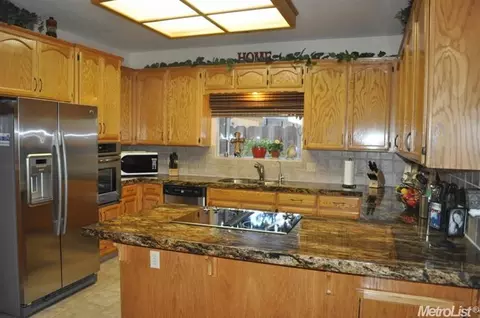 1750 Smith Dr, Turlock, CA 95382 photo 11