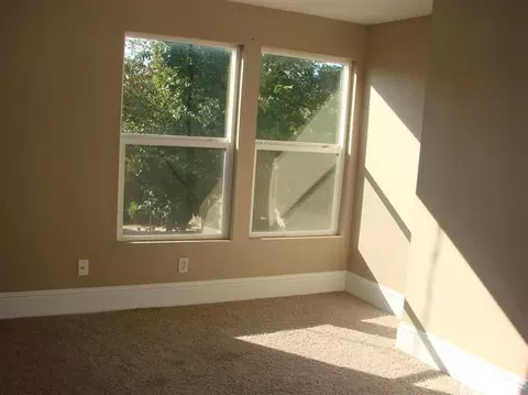 332 Watson St, Lodi, CA 95240 photo 4