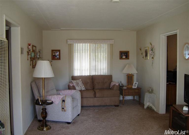 2128 7th St, Ceres, CA 95307 photo 4