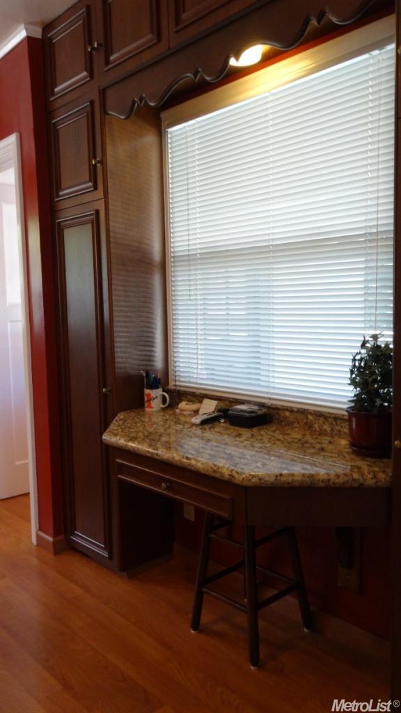 4705 Oakfield Cir, Carmichael, CA 95608 photo 17