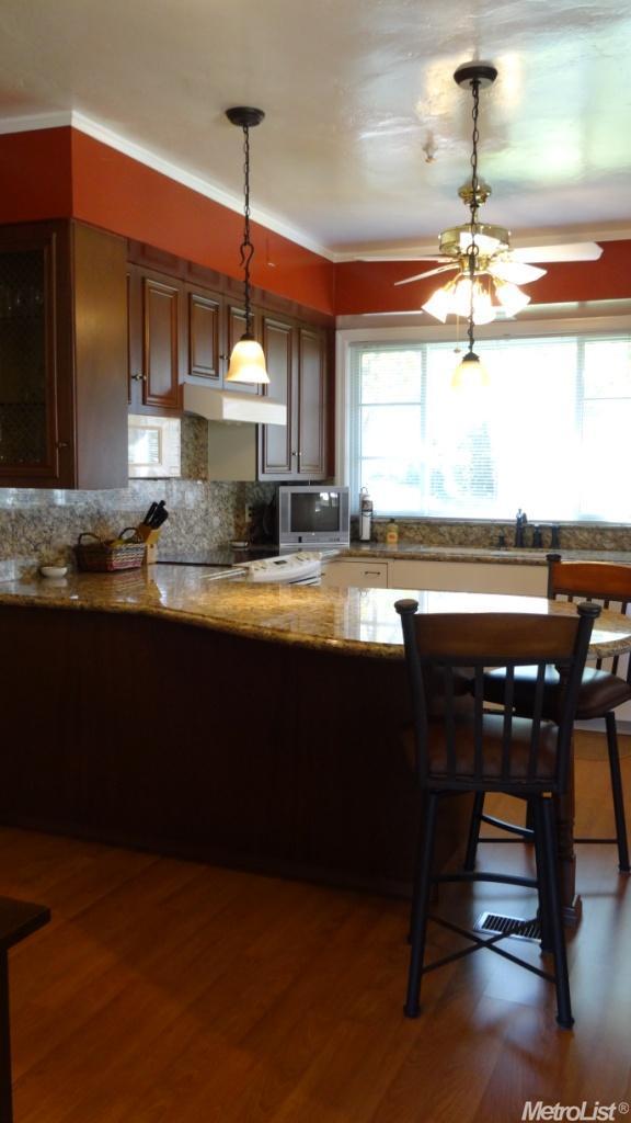 4705 Oakfield Cir, Carmichael, CA 95608 photo 9