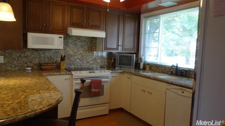 4705 Oakfield Cir, Carmichael, CA 95608 photo 8